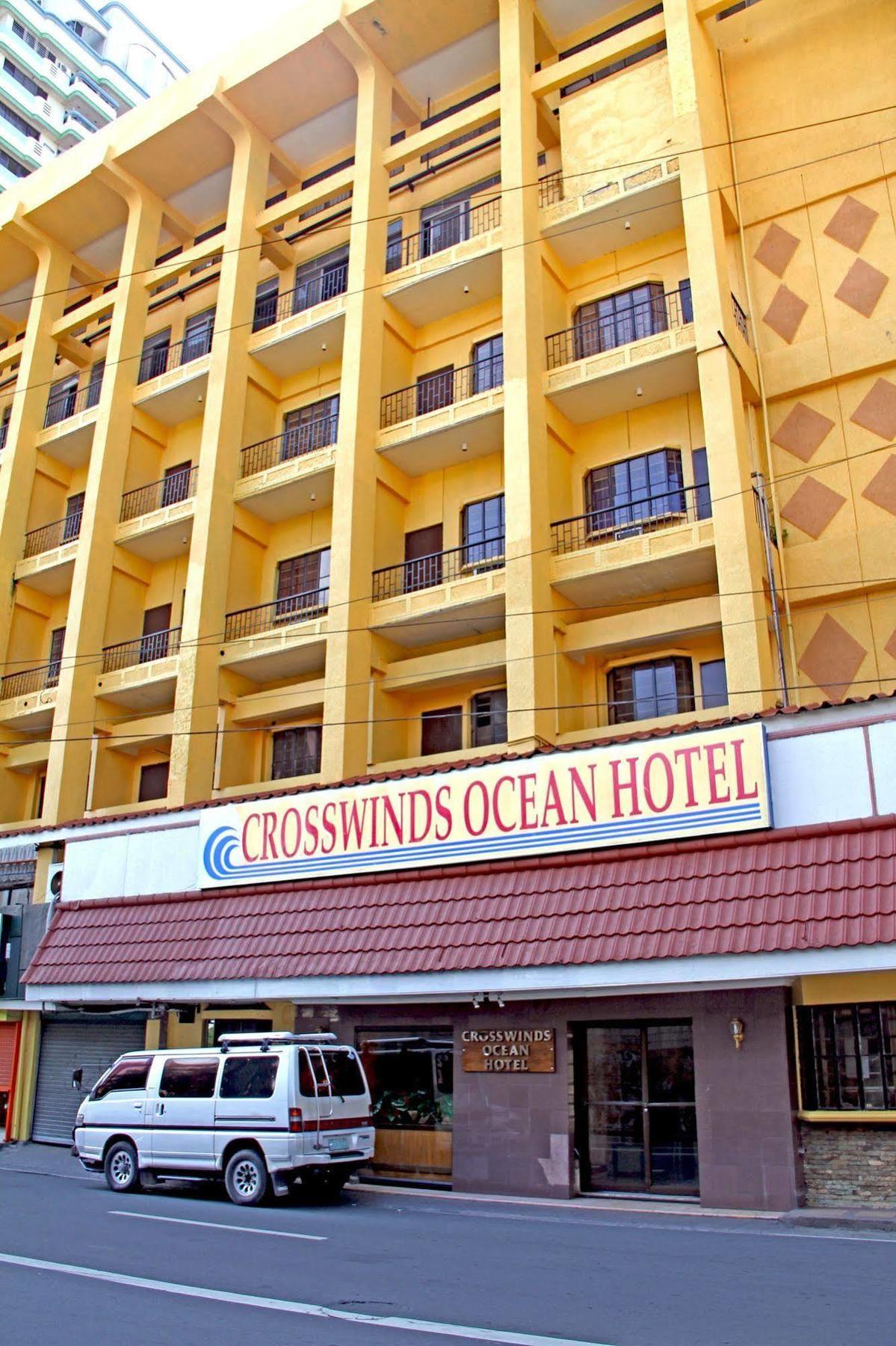 Crosswinds Ocean Hotel Paranaque City Exterior foto